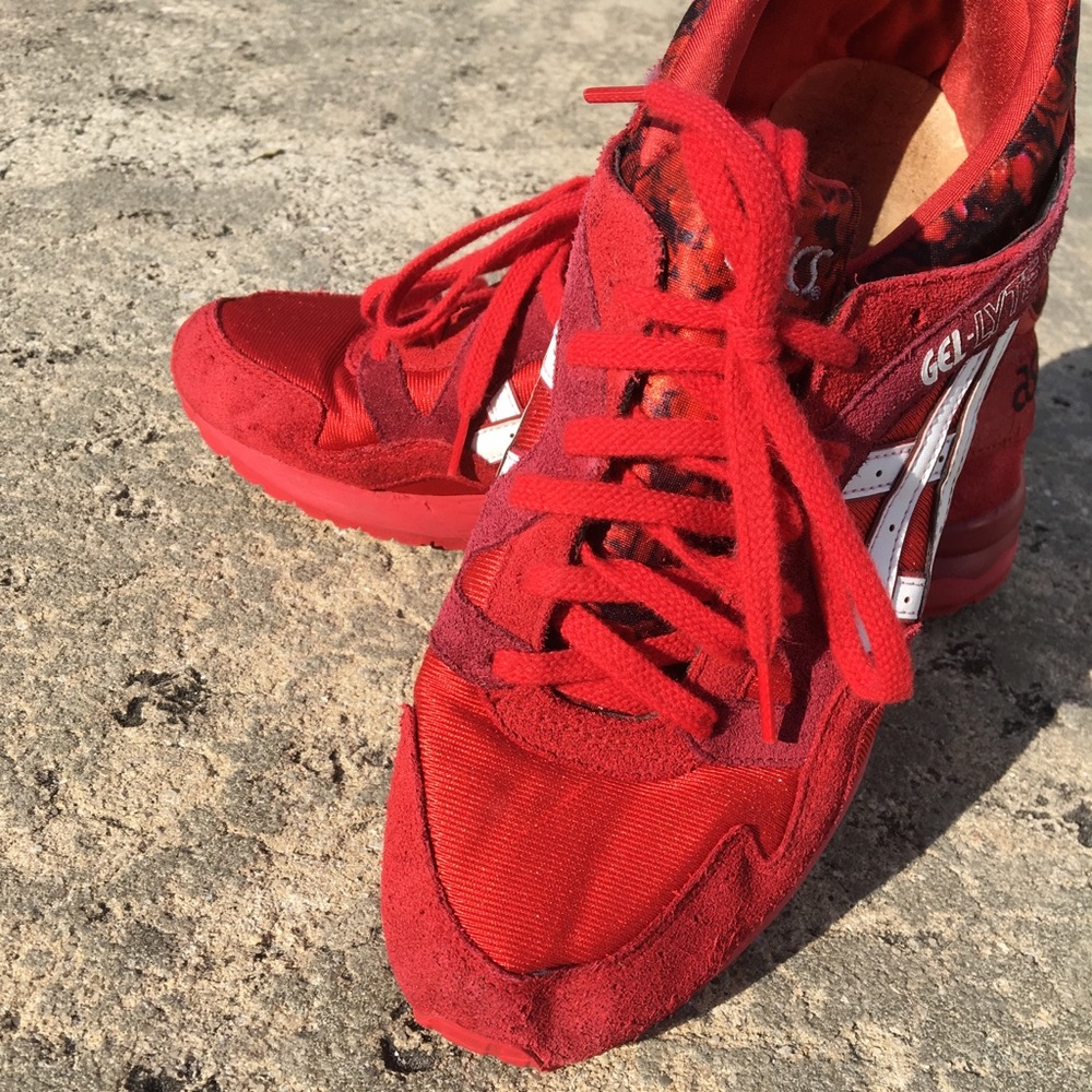 ASICS Valentine’s Day pack